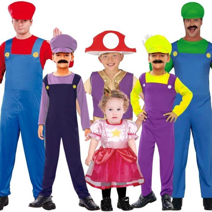 Acquista: Costumi di gruppo da Mario & Co.