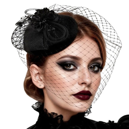 Cappello Chic da Vedova Nera