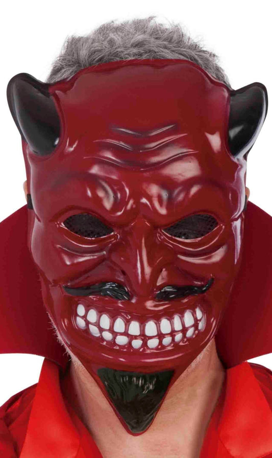 Uomo Vestito Come Satana, Il Diavolo Immagine Stock Editoriale - Immagine  di cristo, antipatico: 52308799